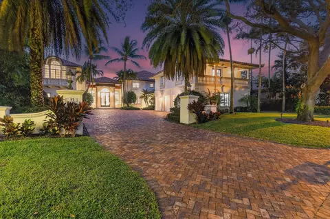 107 Schooner Ln, Jupiter, FL 33477