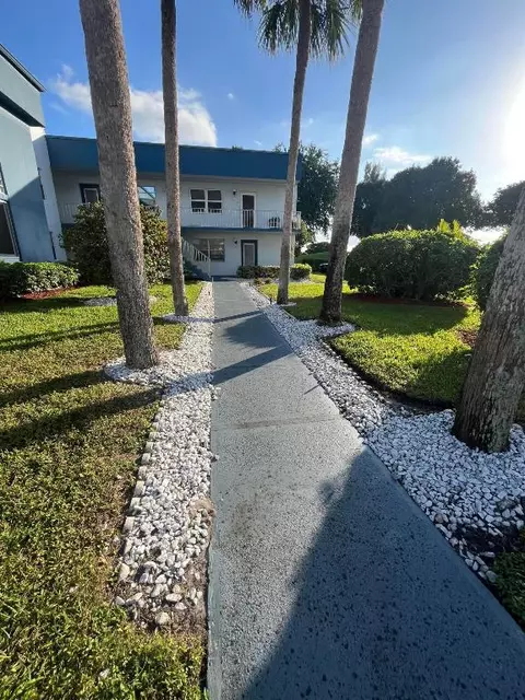 409 Burgundy I, Delray Beach, FL 33484
