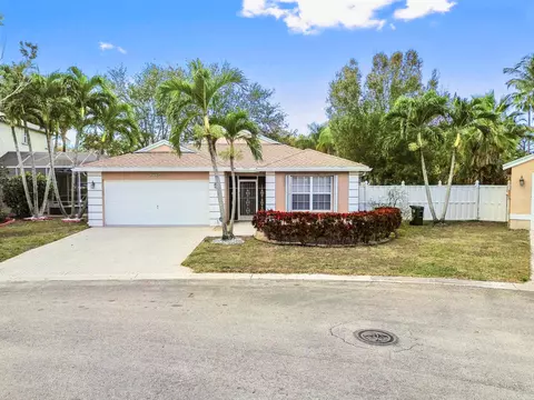 1718 Sawgrass Cir, Greenacres, FL 33413