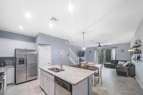 3083 SW Otter Ln, Stuart, FL 34997