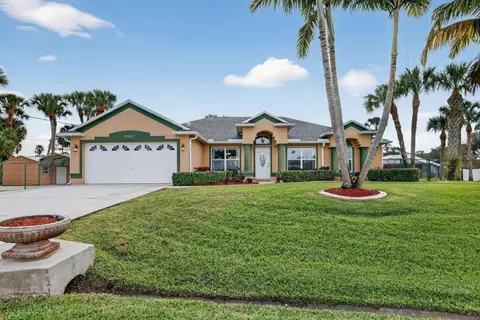 2497 SW Velarde St, Port Saint Lucie, FL 34953