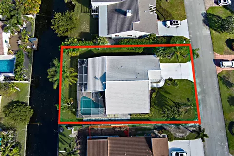 7017 NW 3rd Ave SE, Boca Raton, FL 33487