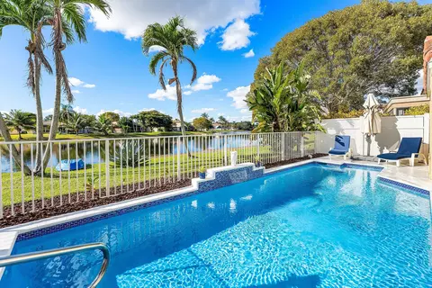 7346 Michigan Isle Rd, Lake Worth, FL 33467