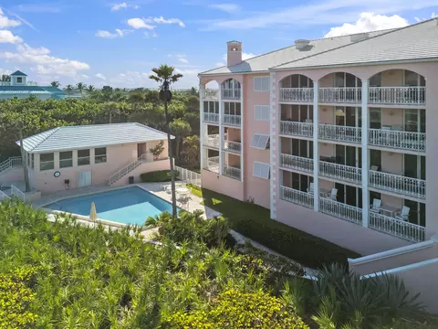 View/Area - 1701 NE Ocean Blvd #103, Stuart, FL 34994 photo 1 of 2