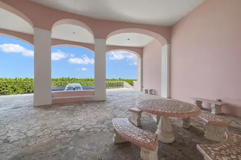 Exterior - 1701 NE Ocean Blvd #103, Stuart, FL 34994 photo 3 of 6