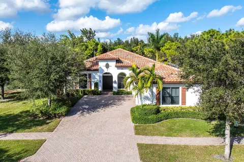 6373 Grebe Ct, Lake Worth, FL 33463