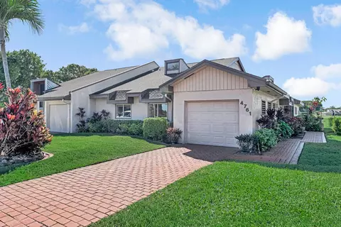 4761 Fountains Dr S, Lake Worth, FL 33467
