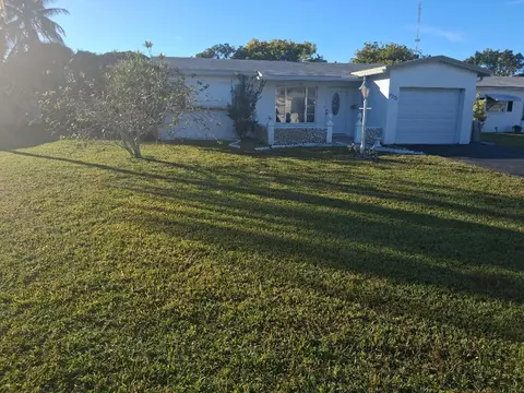 4221 NW 51st Ave NE, Lauderdale Lakes, FL 33319