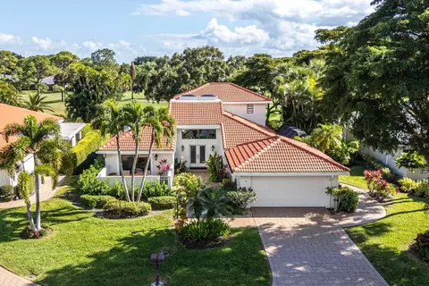 39 Estate Dr, Boynton Beach, FL 33436