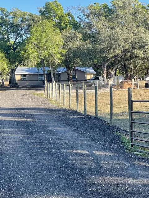 1220 A Rd, Labelle, FL 33935 photo 35