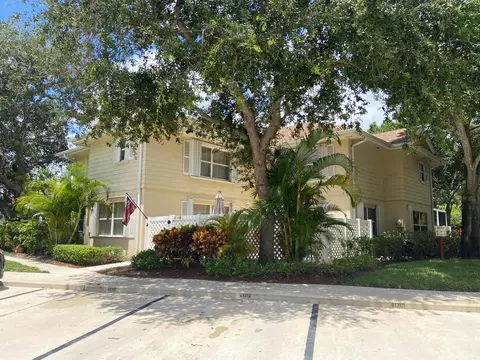 8131 Sedgewick Ct #31B, Lake Clarke Shores, FL 33406