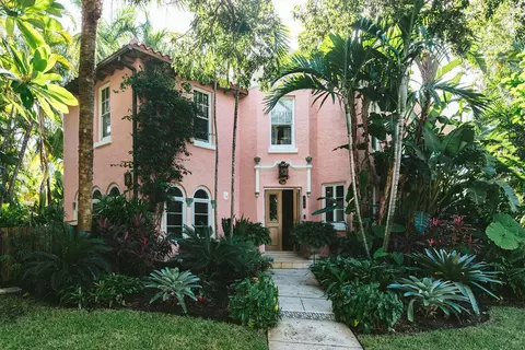 746 Upland, West Palm Beach, FL 33401