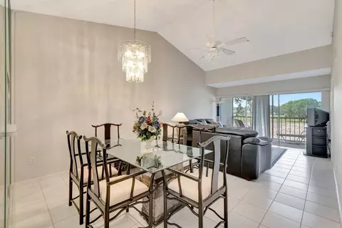 280 NW 67th St #B207, Boca Raton, FL 33487