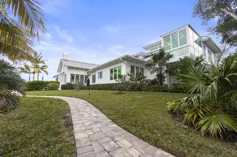 Exterior - 3 Island Rd, Stuart, FL 34996 photo 11 of 13