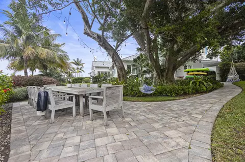 Exterior - 3 Island Rd, Stuart, FL 34996 photo 9 of 13