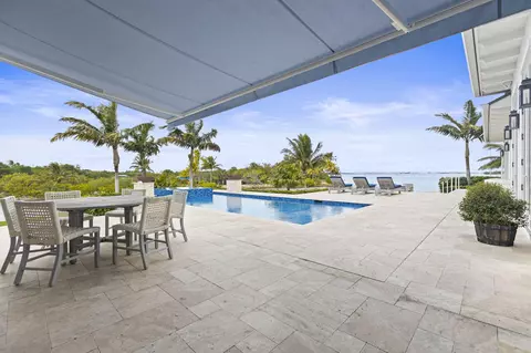Exterior - 3 Island Rd, Stuart, FL 34996 photo 4 of 13