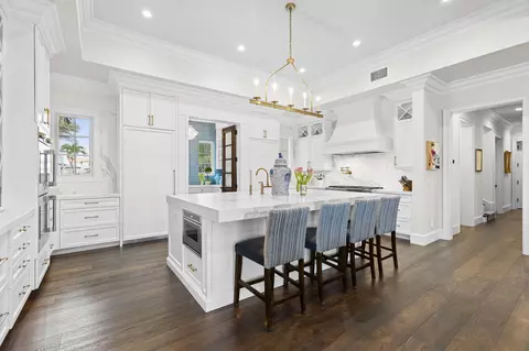 Kitchen - 3 Island Rd, Stuart, FL 34996 photo 2 of 4