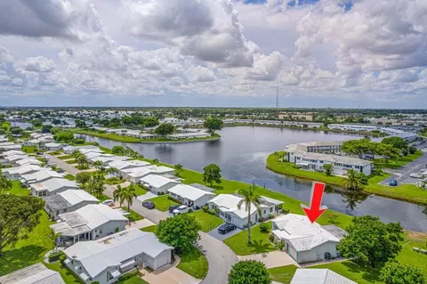 135 NW 14th St, Boynton Beach, FL 33426