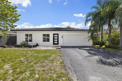 1750 NE 49th St, Fort Lauderdale, FL 33334