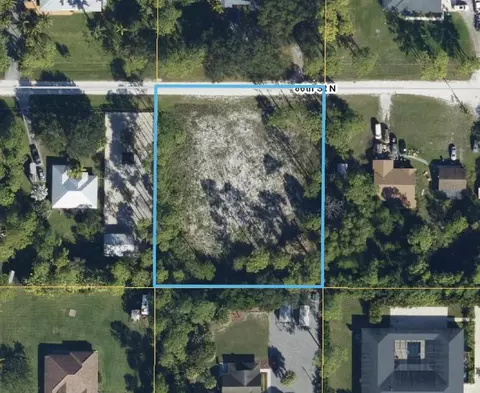 17066 86th St N, The Acreage, FL 33470