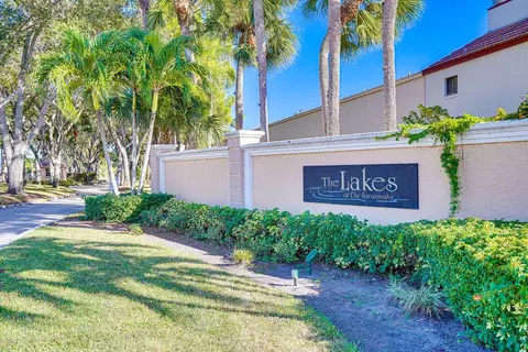 1775 Lakefront C2 Blvd #2, Fort Pierce, FL 34982