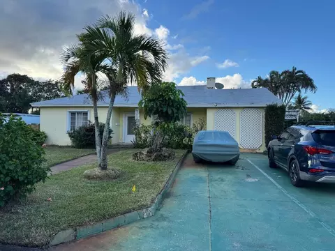352 Ellamar Rd, West Palm Beach, FL 33405