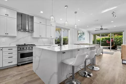 102 Mulberry Grove Rd, West Palm Beach, FL 33411