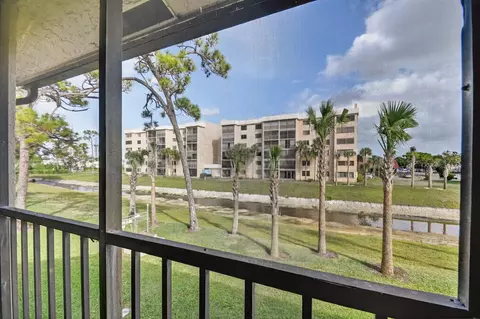4900 Lucerne Lakes Blvd #201, Lake Worth, FL 33467
