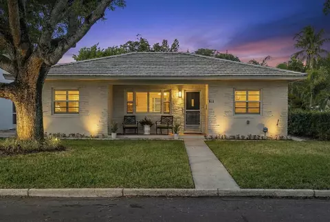 611 N Palmway, Lake Worth Beach, FL 33460