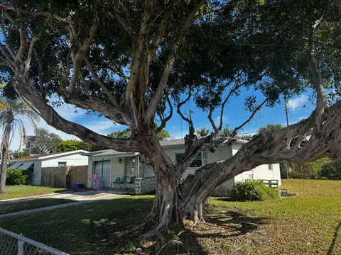 1410 NW 1st Ct, Boynton Beach, FL 33435