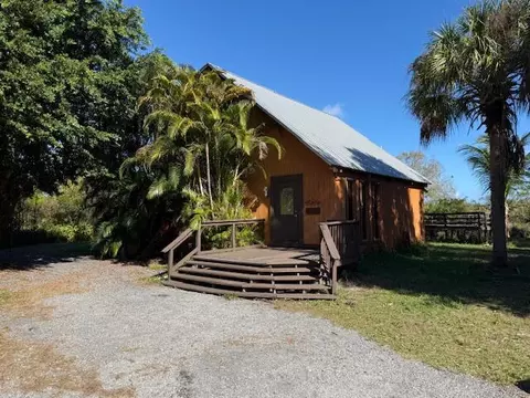5604 Cassia Dr, Fort Pierce, FL 34982