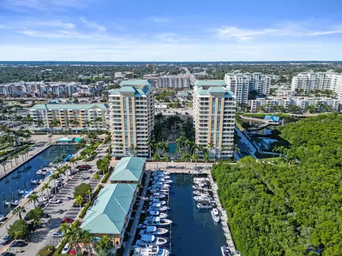 625 Casa Loma Blvd #602, Boynton Beach, FL 33435