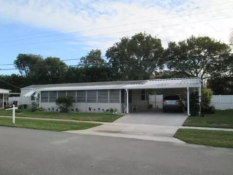 4104 Mission Bell Dr, Boynton Beach, FL 33436