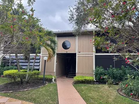 7128 Ashmont Circle Cir #207, Tamarac, FL 33321
