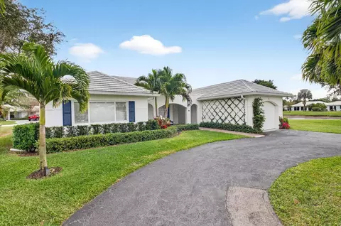 13 Acacia Dr, Boynton Beach, FL 33436