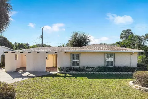 2330 N Wallen Dr, Palm Beach Gardens, FL 33410