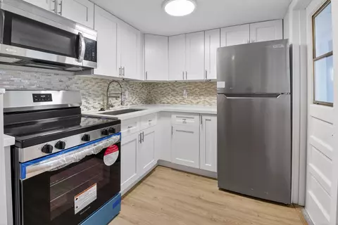 2213 NE 1st Ct #204, Boynton Beach, FL 33435