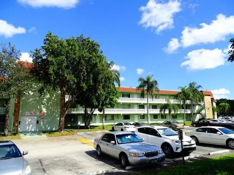 3100 Springdale Blvd #310, Palm Springs, FL 33461