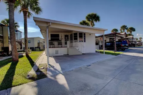 6672 SE 54th St, Okeechobee, FL 34974