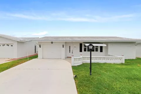 2081 SW 12th, Boynton Beach, FL 33426