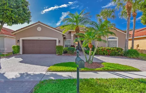 6646 Maggiore Dr, Boynton Beach, FL 33472