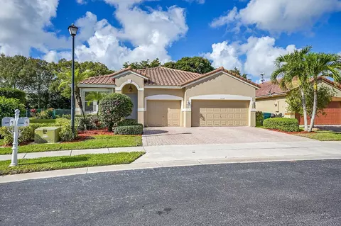 1494 Siena Ln, Boynton Beach, FL 33436