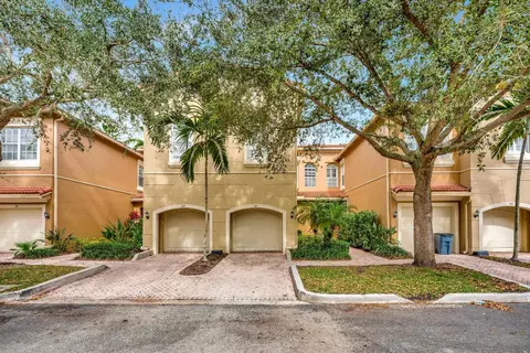 4851 Bonsai Cir #107, Palm Beach Gardens, FL 33418