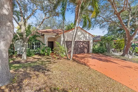 4155 NW 1st Ct, Delray Beach, FL 33445