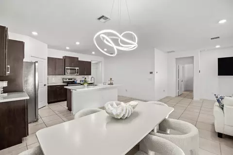1723 NE White Pine Ter, Jensen Beach, FL 34957