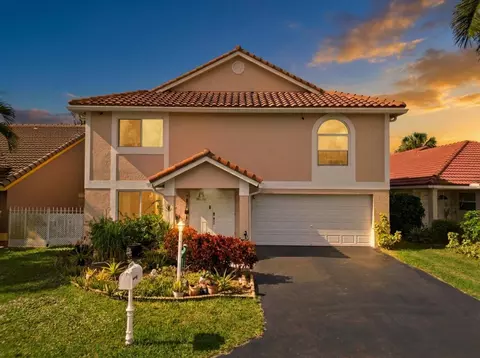 21321 Sawmill, Boca Raton, FL 33498