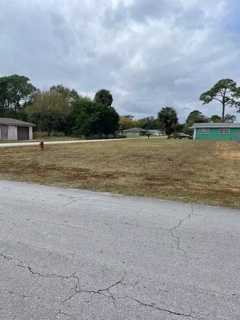 Nnn N 37th Street, Fort Pierce, FL 34947