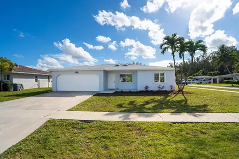 11202 Ladino St, Boca Raton, FL 33428
