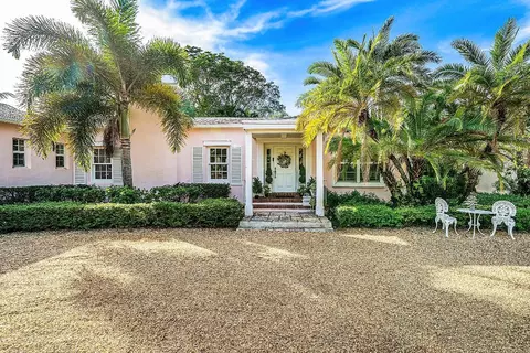 1202 N Swinton Ave, Delray Beach, FL 33444