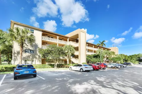 1606 Abaco Dr #E3, Coconut Creek, FL 33066